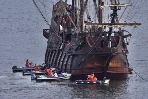 26 September 2023 - 09:54:33

----------------------
How to moor a galleon. El Galeon Andalucia